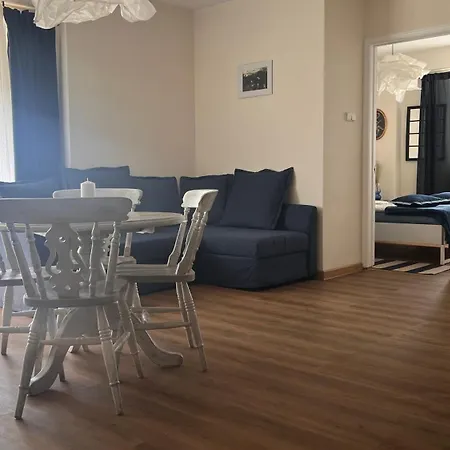 Ogrodowa Апартаменты Jozefoslaw